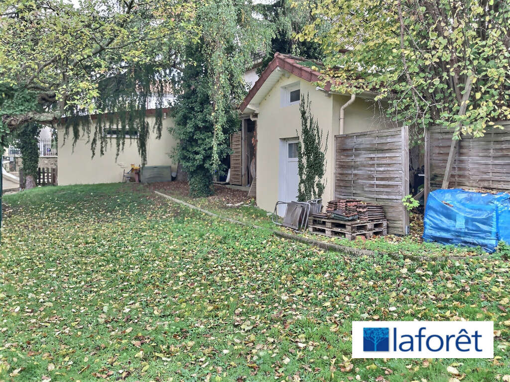 Terrain à MORSANG-SUR-ORGE