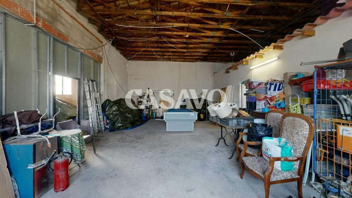 Vente Maison 10 pièces de 231m² - 84300 Taillades - photo 37