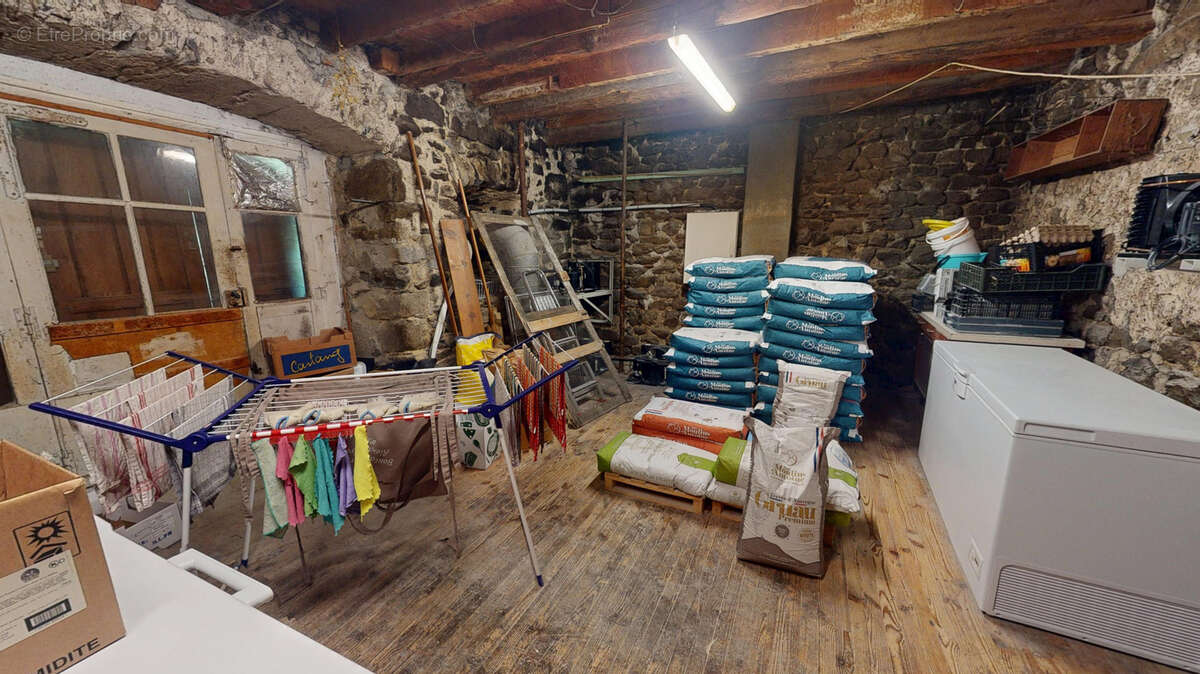 Appartement à LE MONASTIER-SUR-GAZEILLE