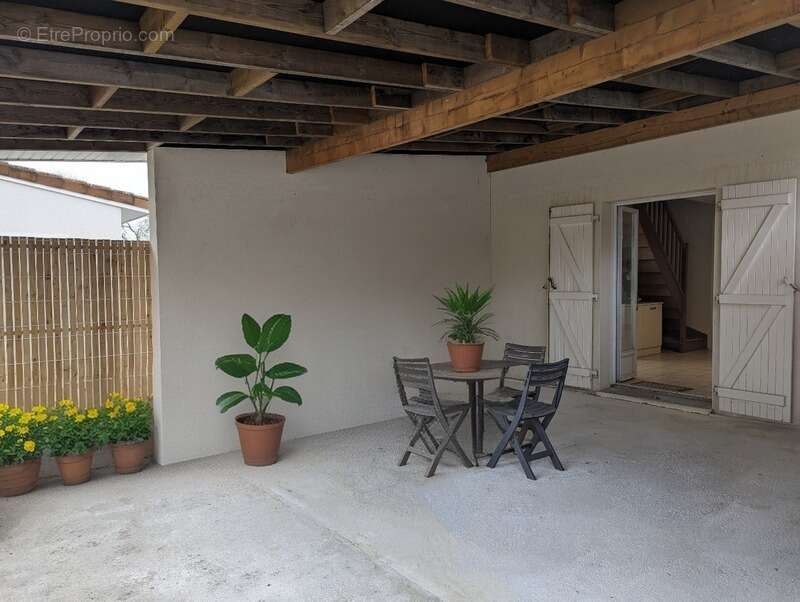 Maison à MARTIGNAS-SUR-JALLE