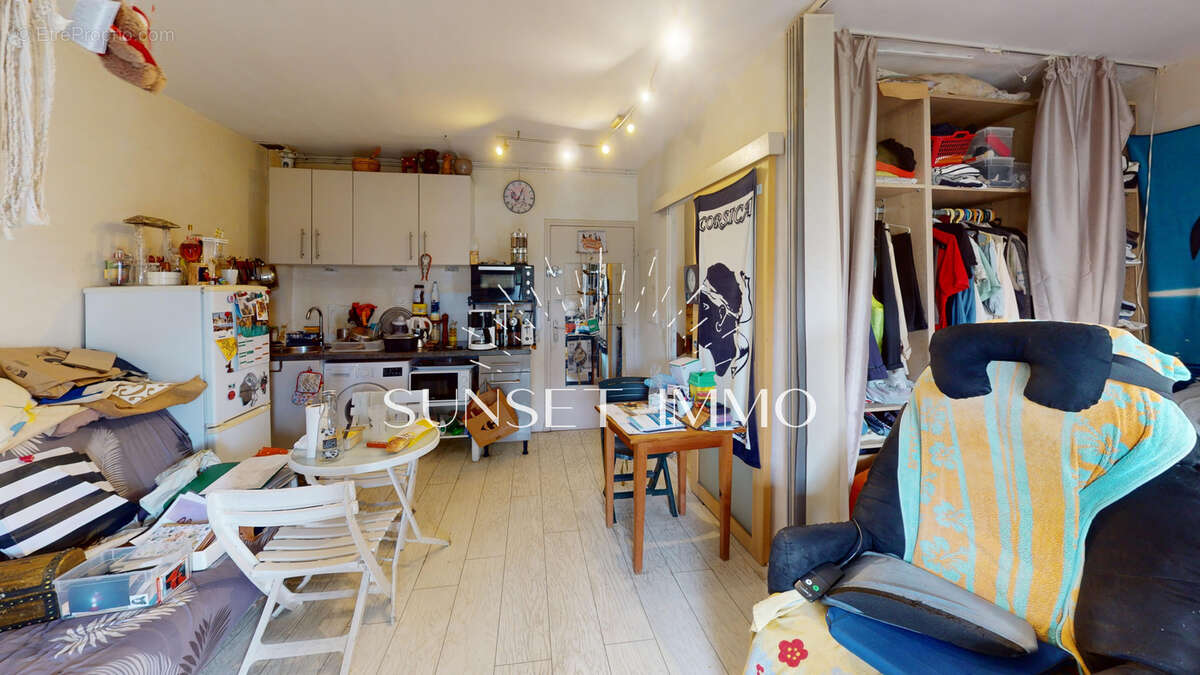 Appartement à SAUSSET-LES-PINS