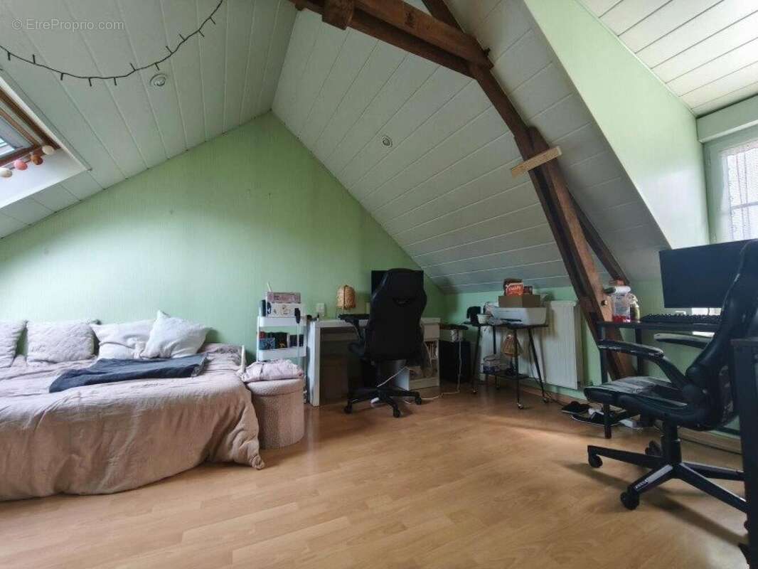 Photo 8 - Maison à MONTGERMONT