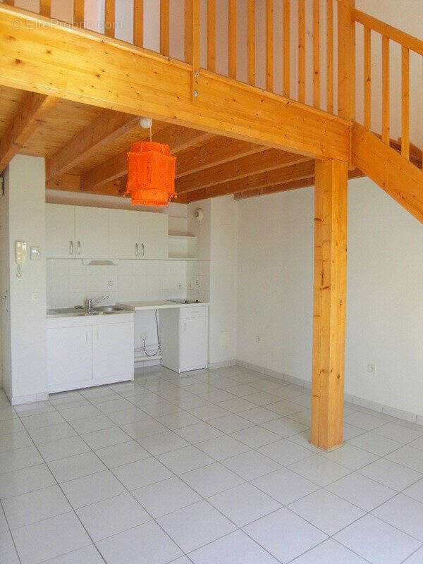 Appartement à COGNAC