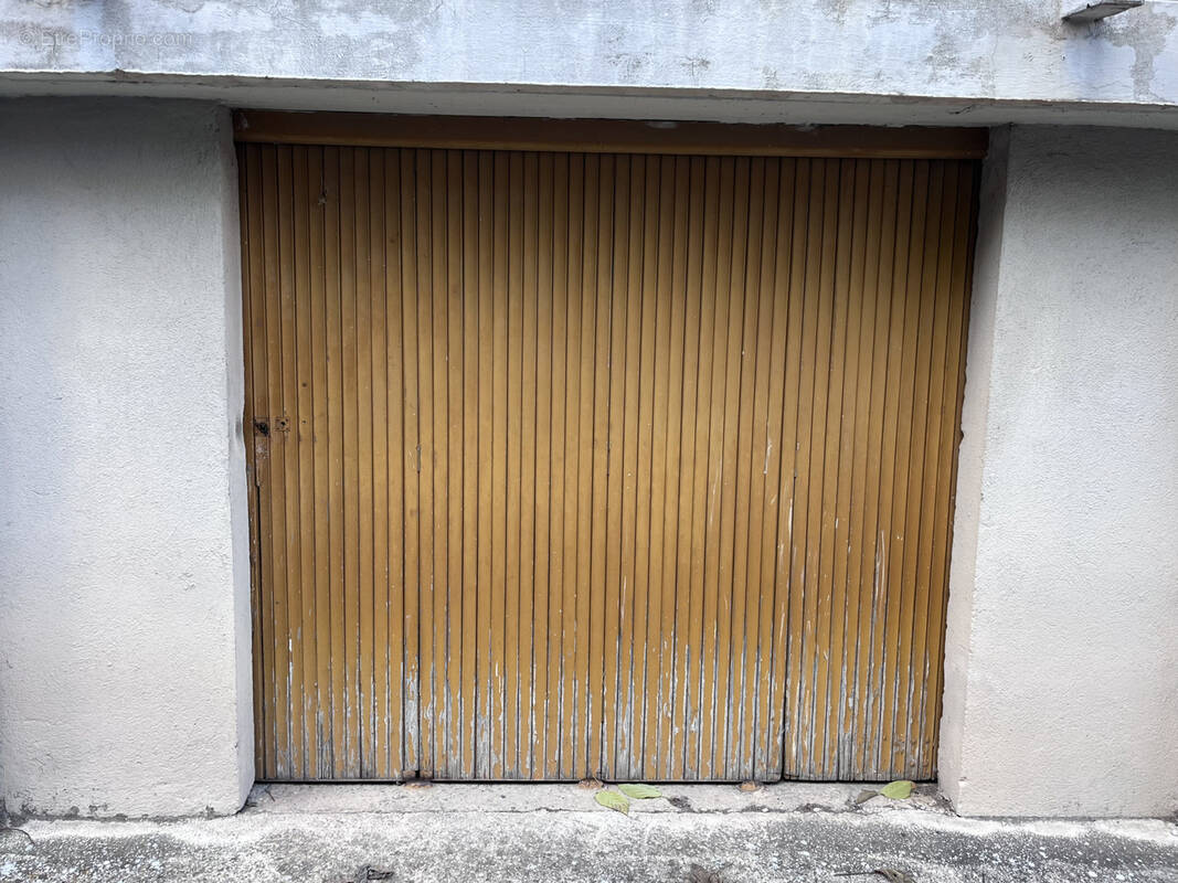 Parking à AIX-EN-PROVENCE