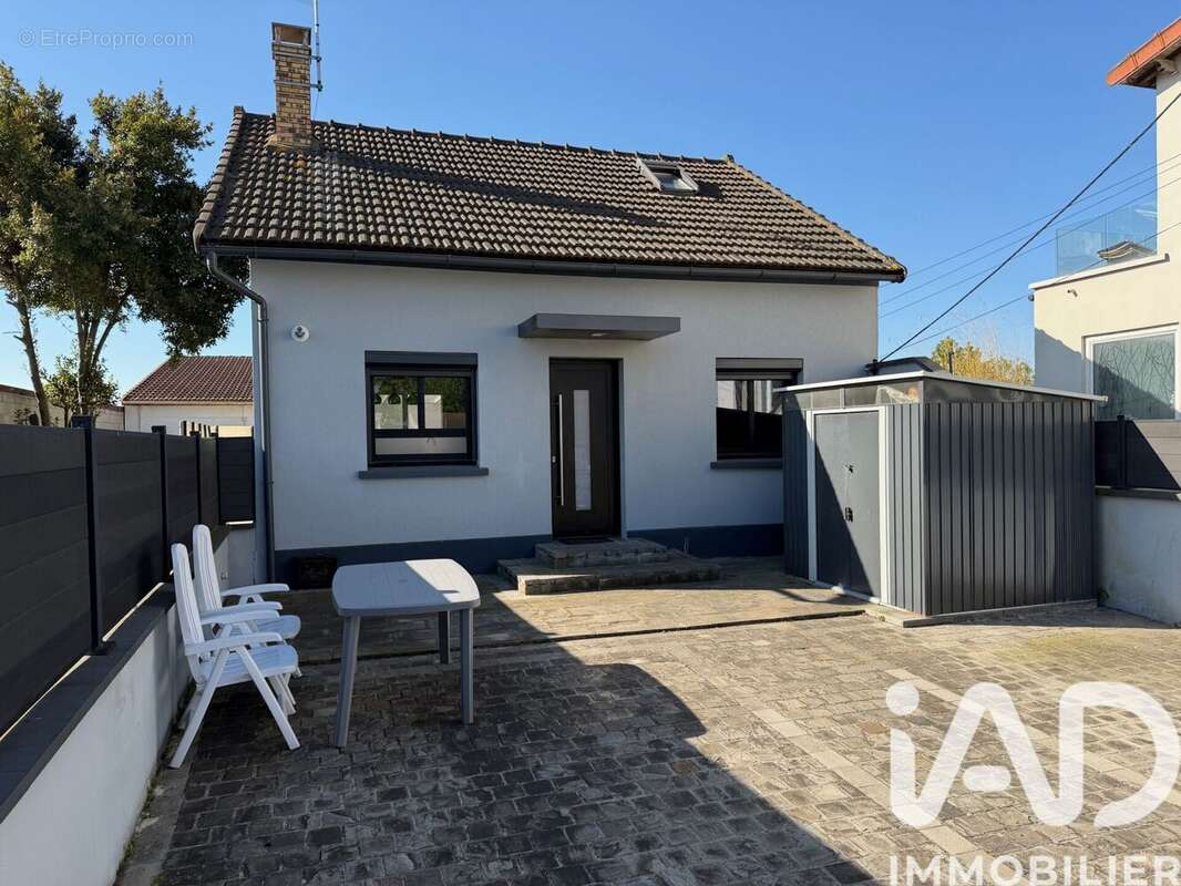 Photo 2 - Maison à VILLENEUVE-LE-ROI