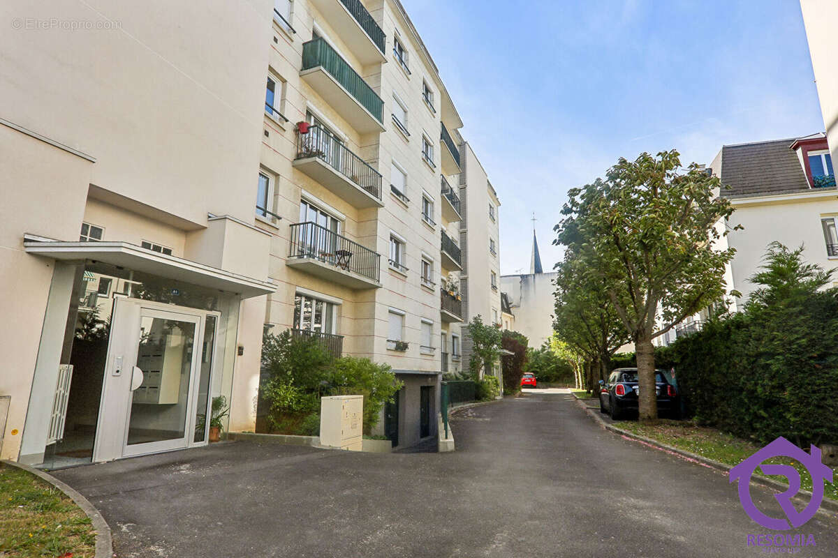 Appartement à CHATILLON