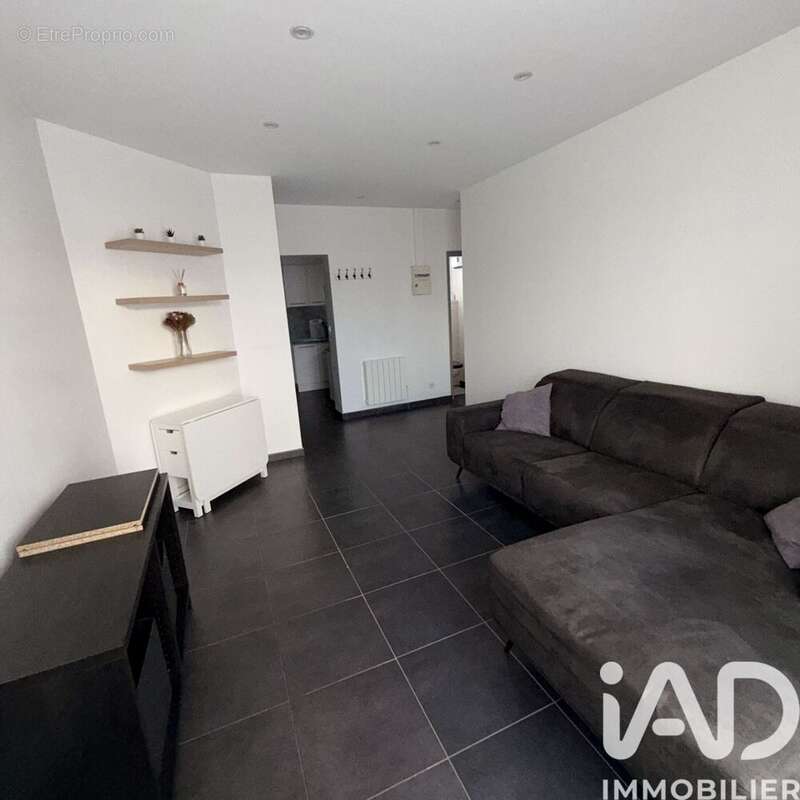 Photo 2 - Appartement à SAVIGNY-SUR-ORGE