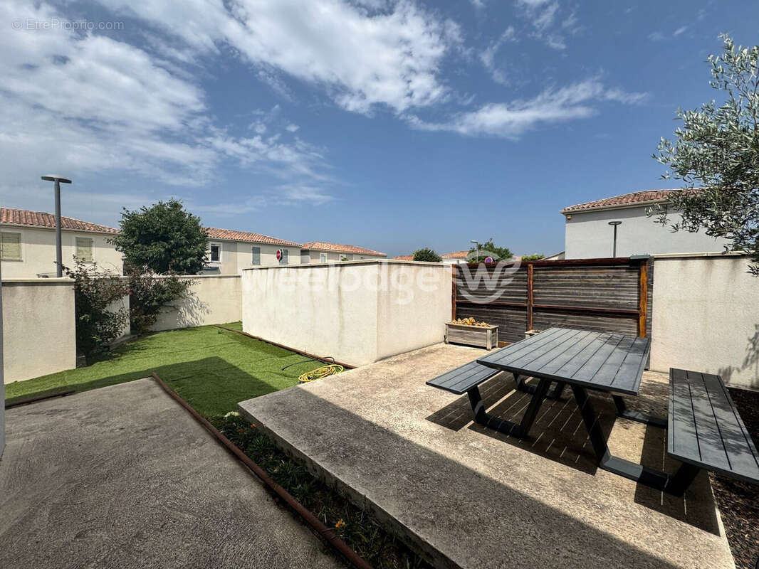 Maison à CHATEAUNEUF-LES-MARTIGUES