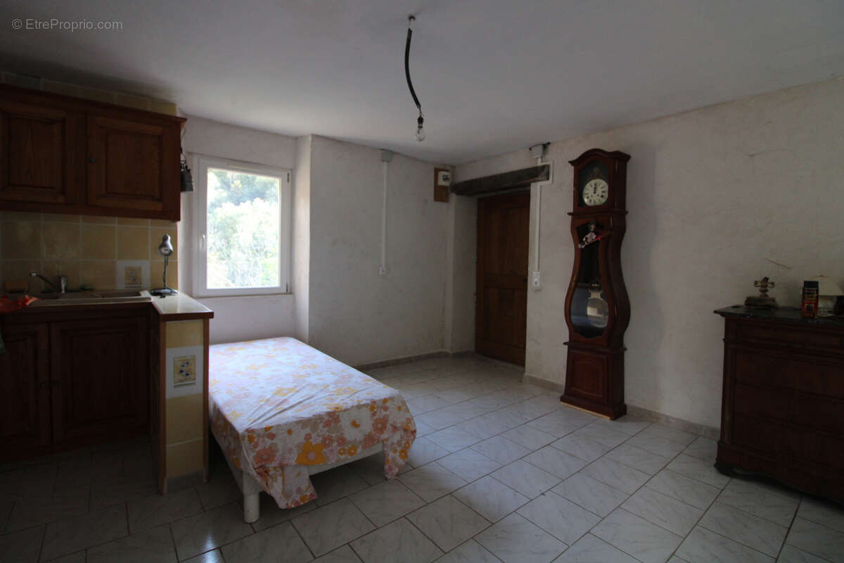 Maison à SAUMANE