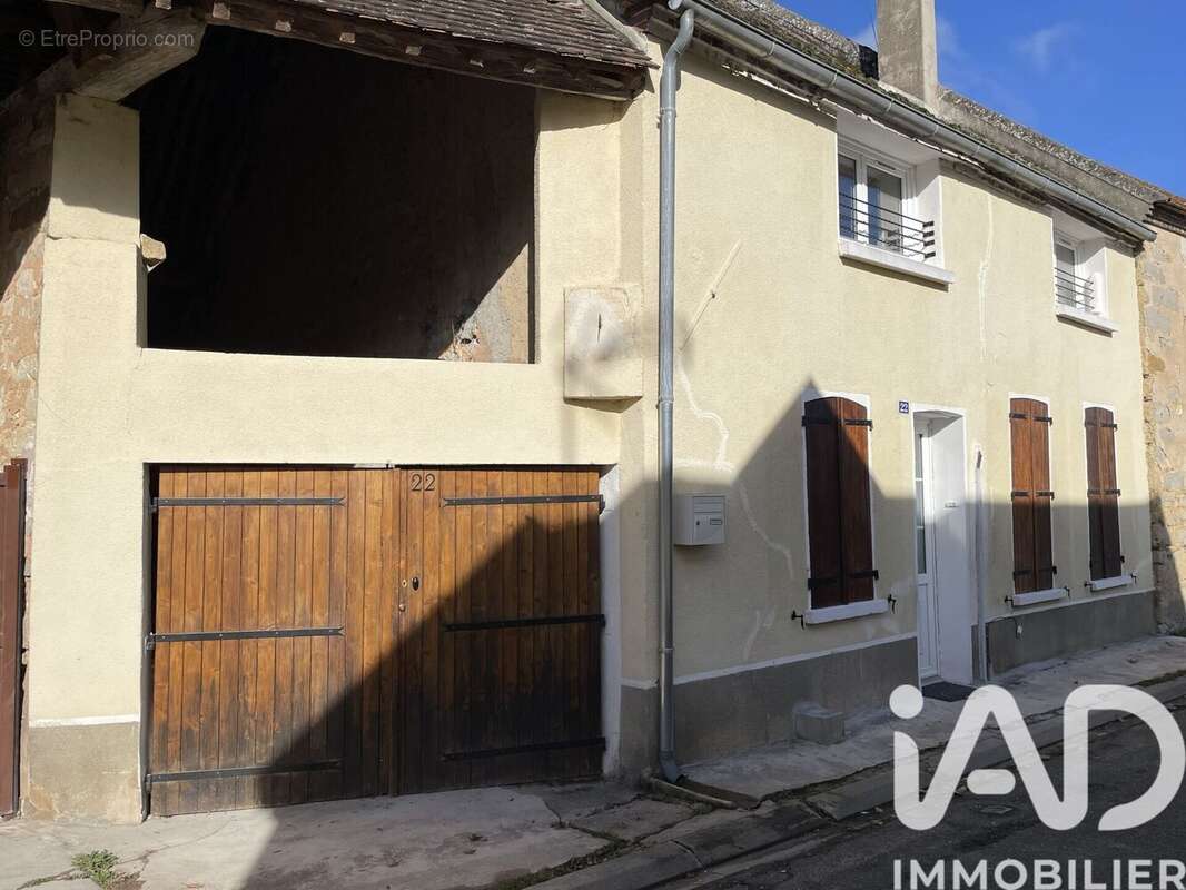 Photo 2 - Maison à FOISSY-SUR-VANNE