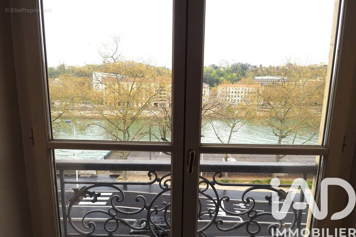 Photo 1 - Appartement à LYON-9E