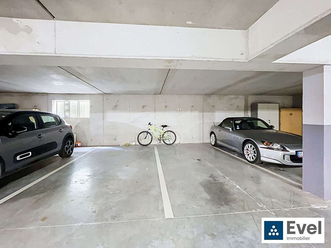 METZ QUEULEU : F3 80 m2 avec jardin privatif, terrasse et parking en sous-sol - photo 16