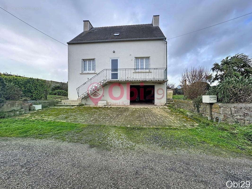 Maison à SAINT-NIC