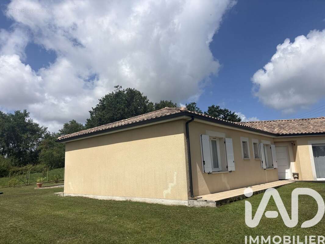 Maison 162 m² à Boisredon  - photo 8