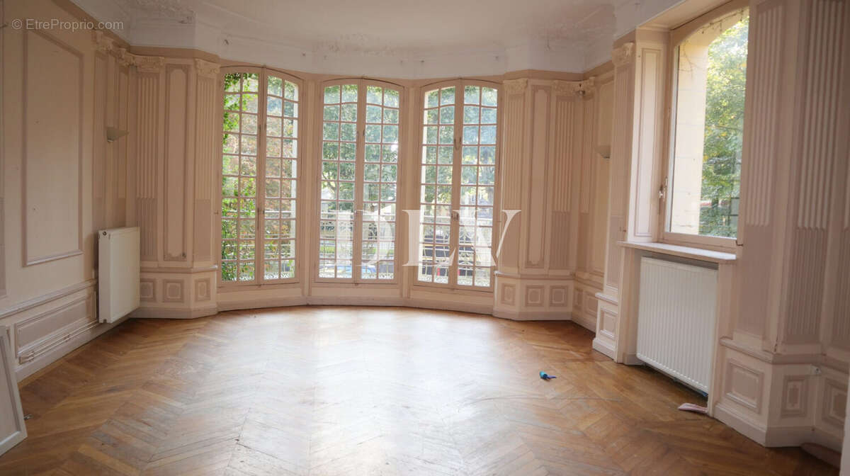 Appartement à FONTAINEBLEAU