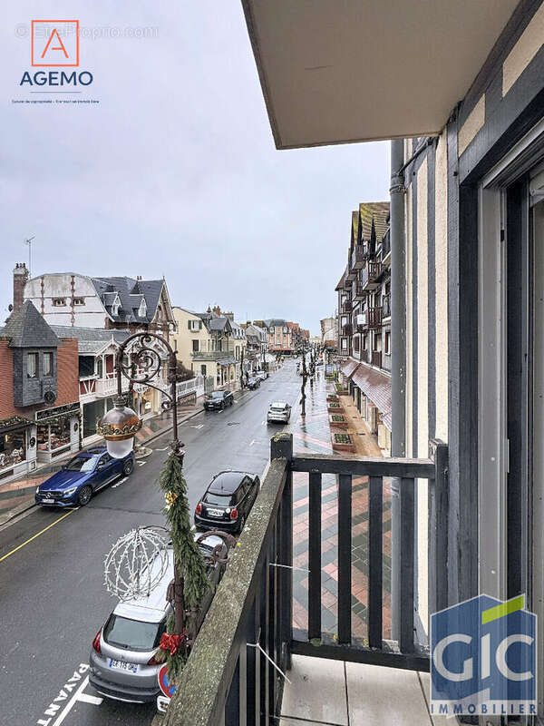 Appartement à DEAUVILLE