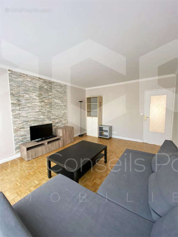 Appartement à MONTROUGE