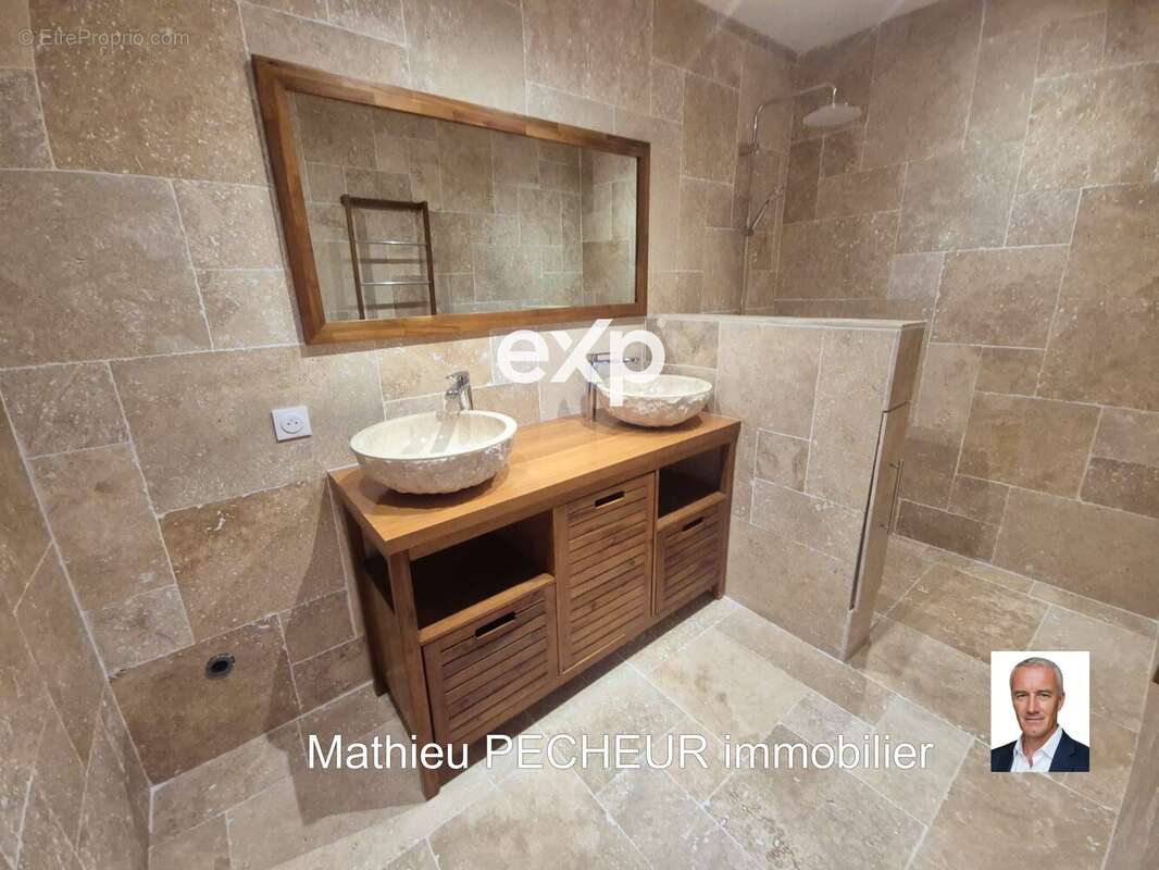 Appartement à SAINT-DENIS