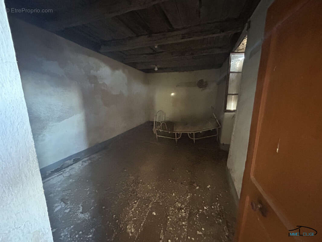 Maison à ESCANDOLIERES