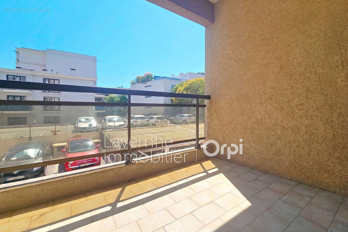 Appartement 54 m² à Antibes  - photo 8