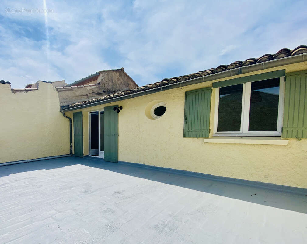 Appartement à BUIS-LES-BARONNIES