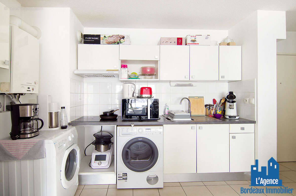 Appartement à VILLENAVE-D&#039;ORNON