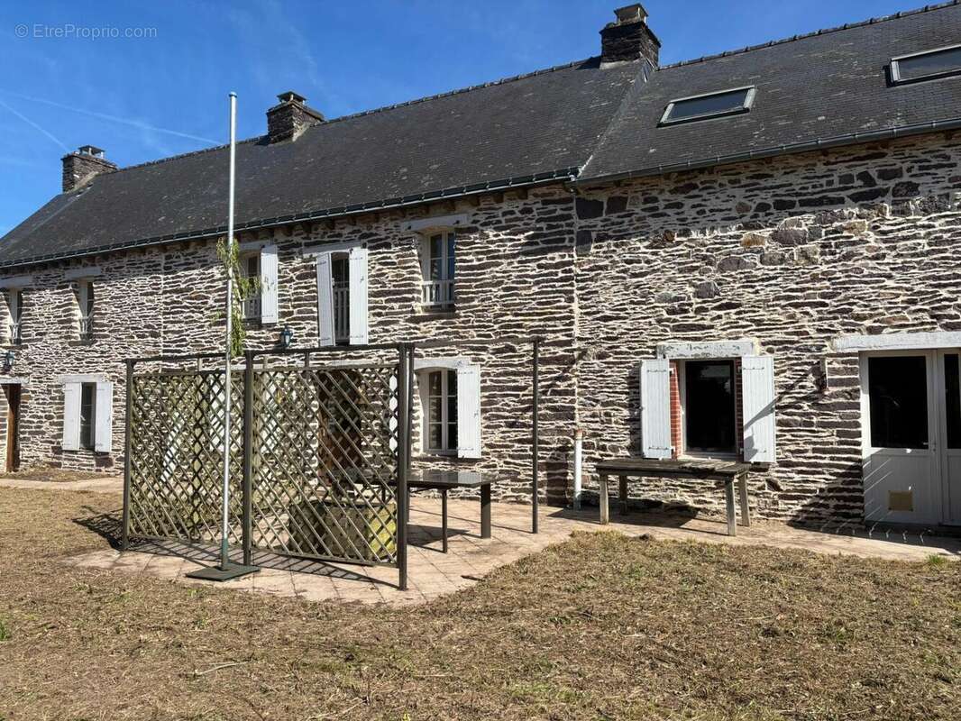 Photo 2 - Maison à BEIGNON
