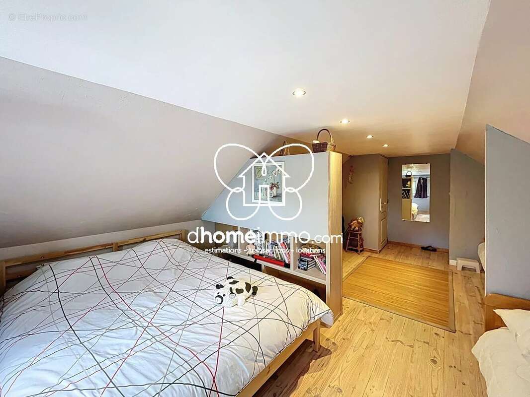 Maison à ROOST-WARENDIN