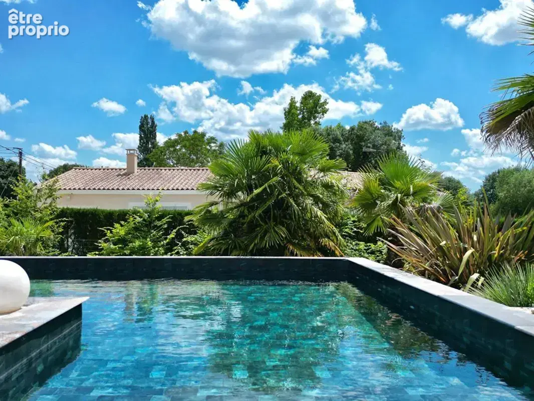 ? Très belle maison de plain-pied de 160 m2 avec piscine ? - photo 12