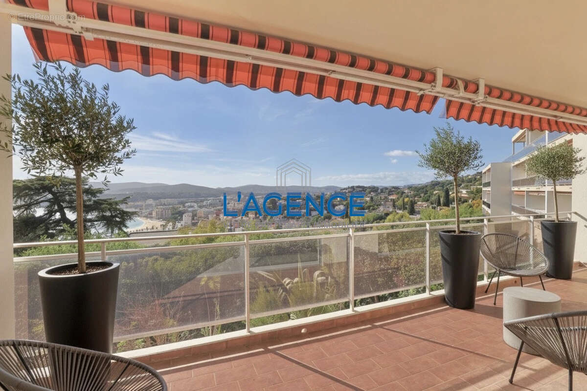 Appartement à LE LAVANDOU