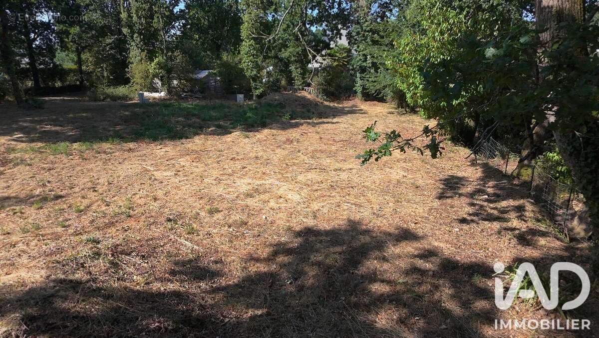 Terrain 463 m² à Le Tour-Du-Parc  - photo 5
