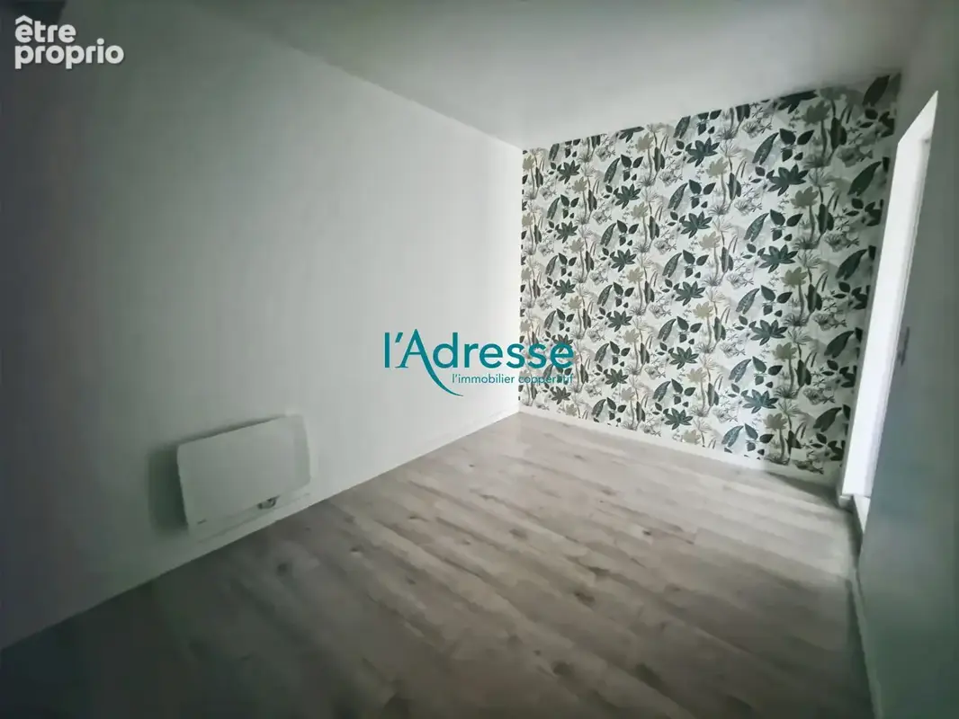 Maison de plain-pied de 120 m² - 5 chambres - photo 8
