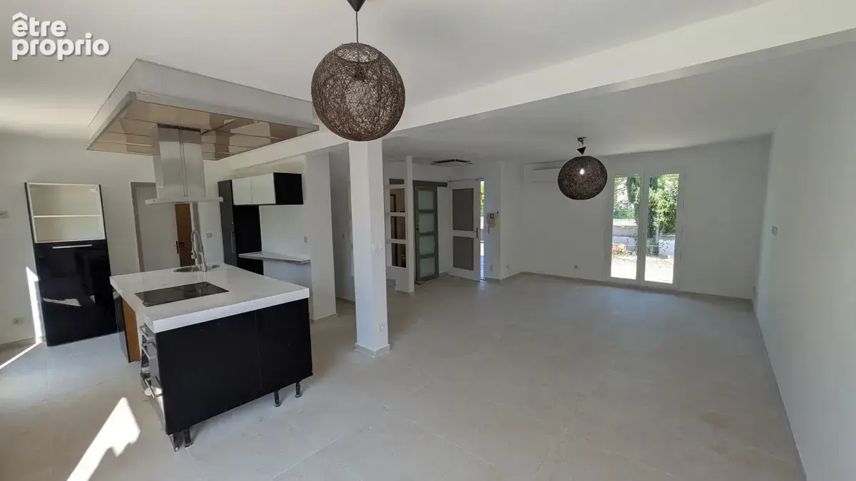 Maison 4 pièces 101 m² à vendre à La Ciotat (13600) - photo 5