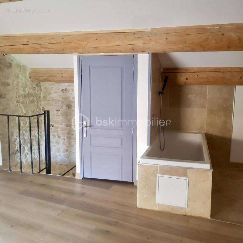 Appartement à LIMANS