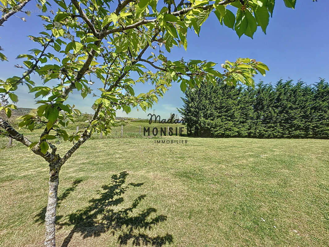 Maison à BOURGOIN-JALLIEU