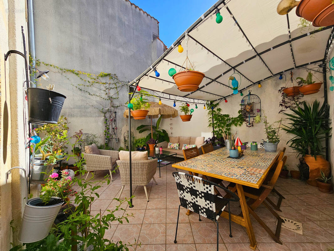 Maison à COGNAC