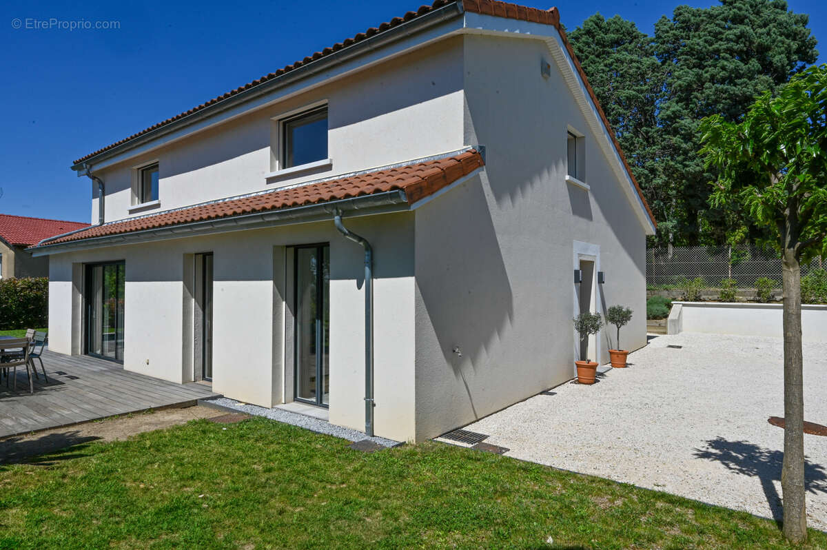 Maison à TERNAY