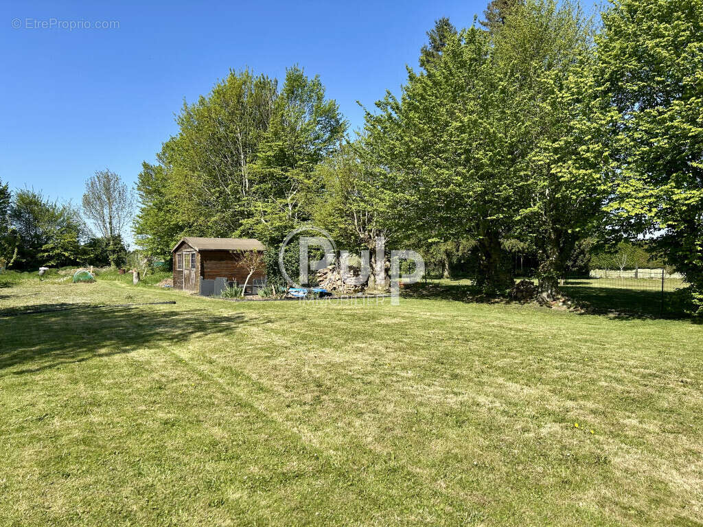 À découvrir sans tarder : belle maison individuelle aux volumes généreux ! - photo 7