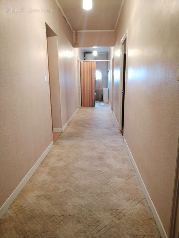 Maison à VILLEFRANCHE-DE-LONCHAT