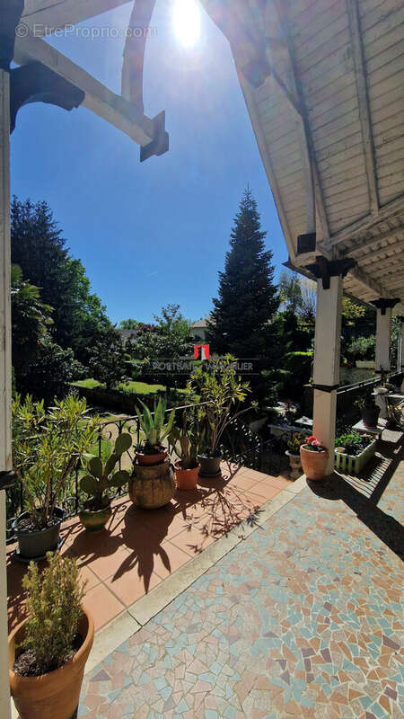 Maison à SAINT-ANDRE-DE-CUBZAC