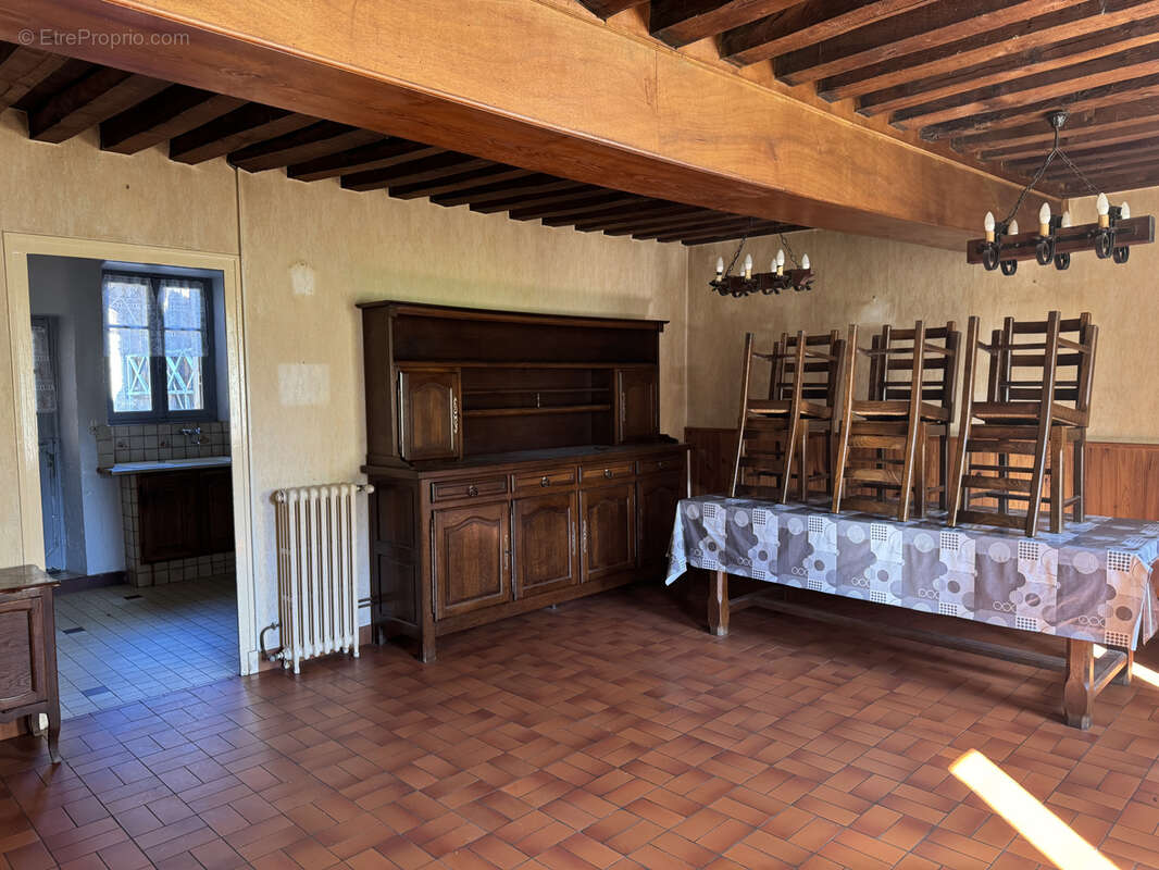 Maison à MARIGNY-SUR-YONNE