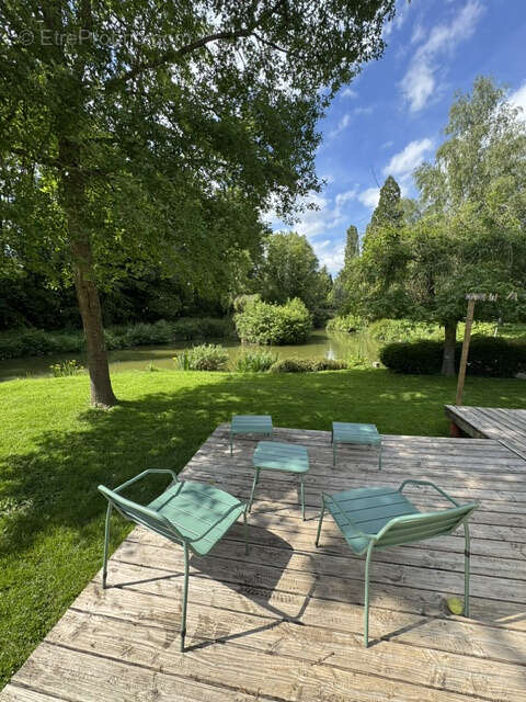 Maison à FONTAINE-SUR-AY