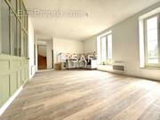Photo 1 - Appartement à FONTENAY-LE-COMTE