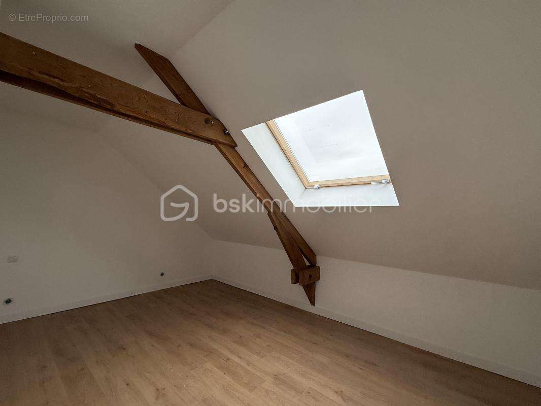 Maison rénovée de près de 120 m² – Quartier Batignolles, Le Mans – 15 min à pied de la gare - photo 11