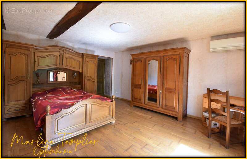 Maison à ANGOUS