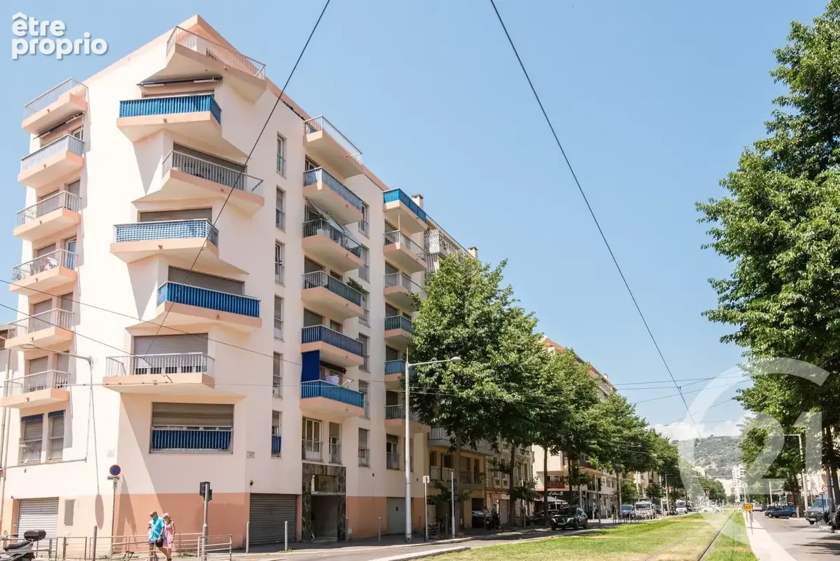 Appartement 2 pièces 43 m² à vendre à Nice (06300) - photo 9