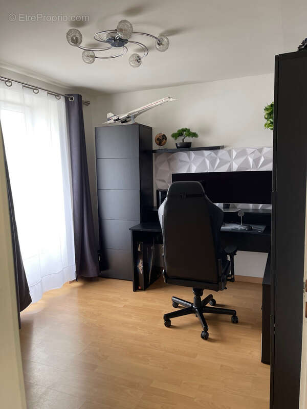 Appartement à BOUAFLE