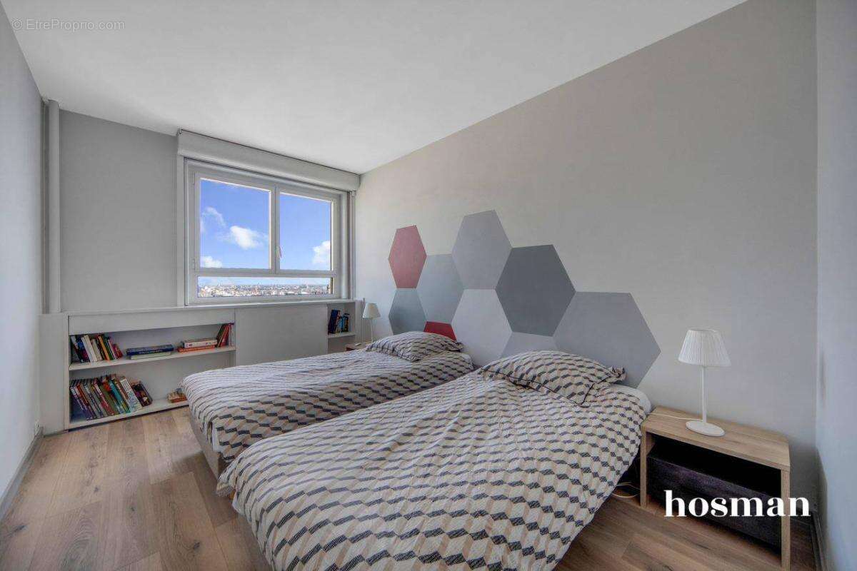 Appartement à PARIS-19E