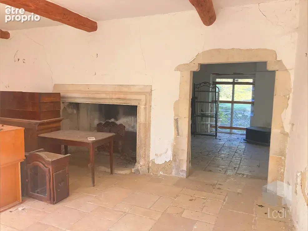 PUYGIRON, propriété sur un terrain de 50 000 m2 - photo 6