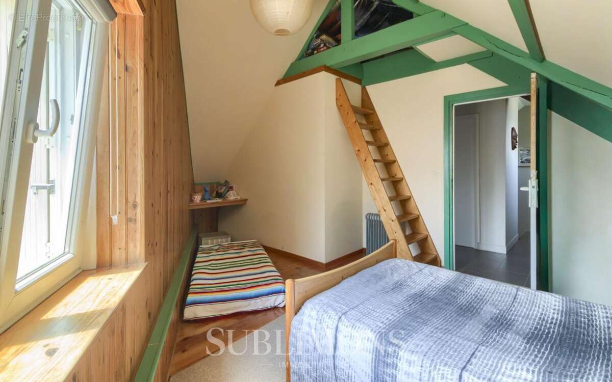 Maison 212 m² à Redene  - photo 10